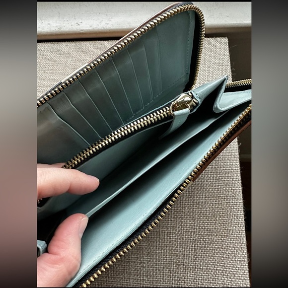 Clare V stripe wallet - Picture 4 of 5